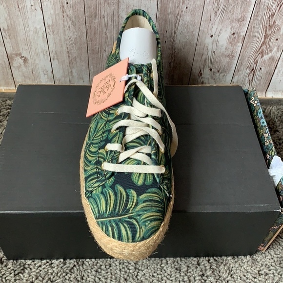 𝅺keds x Rifle Paper Triple Kick Palm Espadrilles - Picture 5 of 11